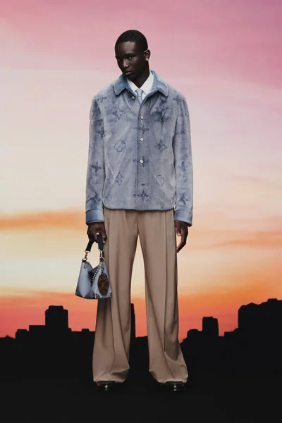 Look 22